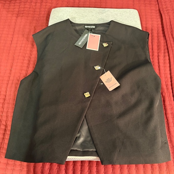 PRETTYLITTLETHING Vest - Picture 2 of 8